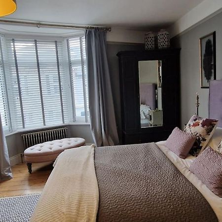 Stylish Townhouse 15 Mins To Laines & Seafront Villa Brighton Екстериор снимка